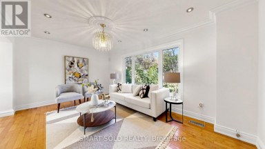 210 SHAUGHNESSY BOULEVARD Toronto (Don Valley Village) Ontario photo 4