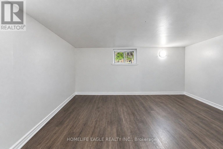 169 PENN AVENUE, Newmarket (Bristol-London), Ontario, L3Y2S3