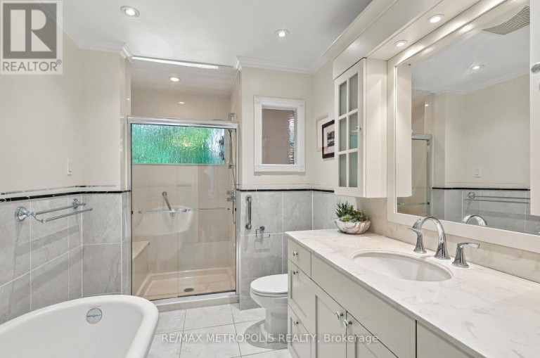 1228 ELGIN CRESCENT, Oakville (FA Falgarwood), Ontario, L6H2J7