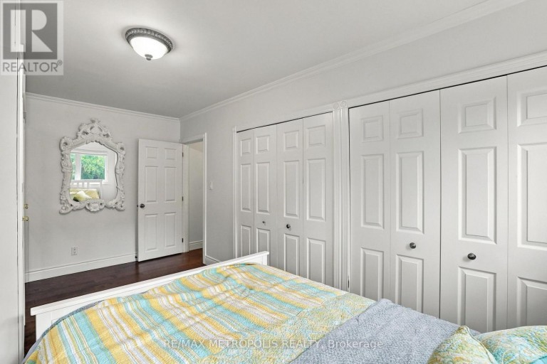1228 ELGIN CRESCENT, Oakville (FA Falgarwood), Ontario, L6H2J7