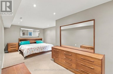 1228 ELGIN CRESCENT Oakville (FA Falgarwood) Ontario photo 40