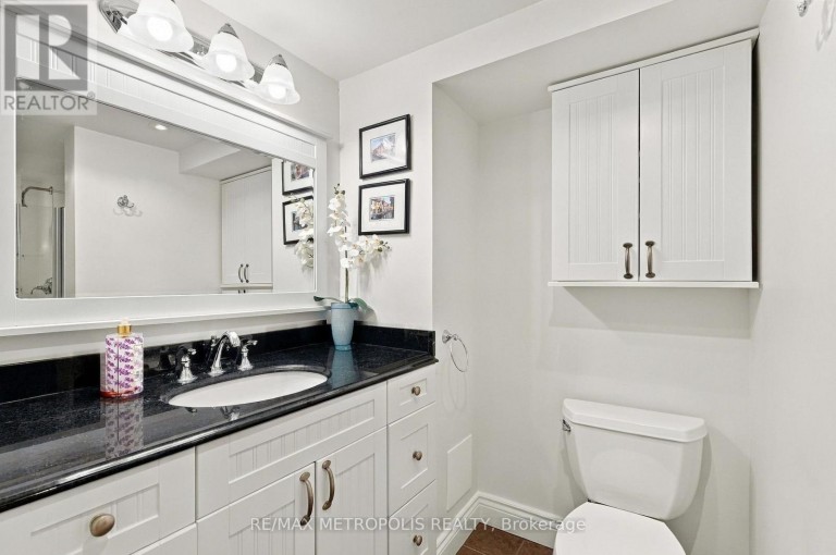 1228 ELGIN CRESCENT, Oakville (FA Falgarwood), Ontario, L6H2J7