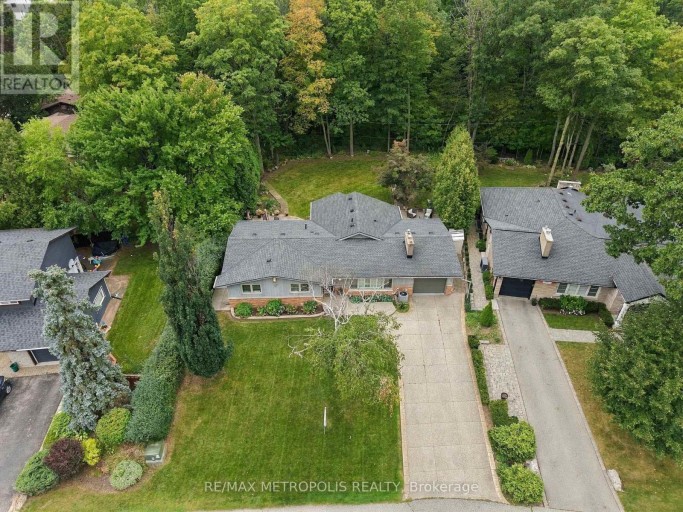 1228 ELGIN CRESCENT, Oakville (FA Falgarwood), Ontario, L6H2J7
