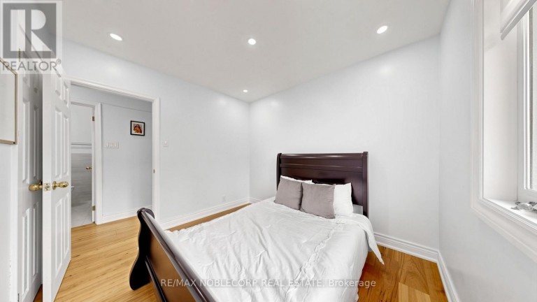 95 SNOWOOD COURT, Toronto (Glenfield-Jane Heights), Ontario, M3N1E7
