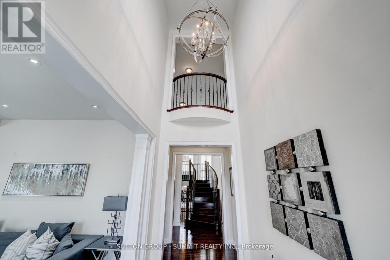 6 FLANDERS ROAD, Brampton (Credit Valley), Ontario, L6X0W3