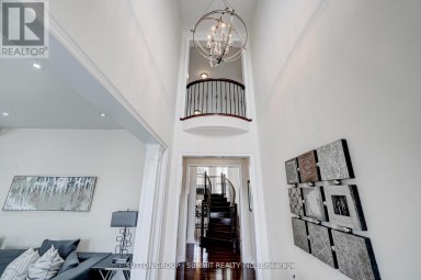 6 FLANDERS ROAD Brampton (Credit Valley) Ontario photo 3