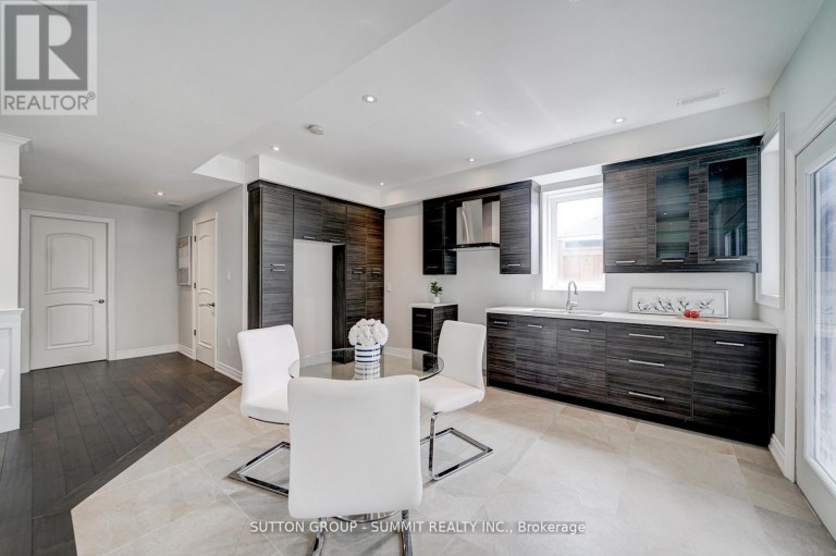6 FLANDERS ROAD, Brampton (Credit Valley), Ontario, L6X0W3