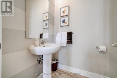 6 FLANDERS ROAD Brampton (Credit Valley) Ontario photo 8