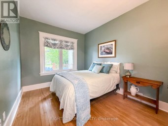 114 COLLEGE AVENUE Sarnia Ontario photo 12