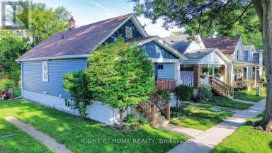 114 COLLEGE AVENUE Sarnia Ontario photo 2