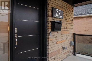 UPPER - 37 BENTWORTH AVENUE Toronto (Yorkdale-Glen Park) Ontario photo 5