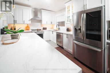 UPPER - 37 BENTWORTH AVENUE Toronto (Yorkdale-Glen Park) Ontario photo 6