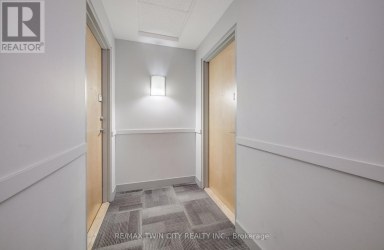 1304 - 1 VICTORIA STREET S Kitchener Ontario photo 6