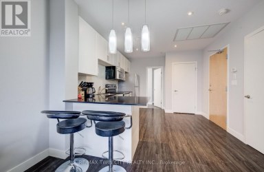 1304 - 1 VICTORIA STREET S Kitchener Ontario photo 8