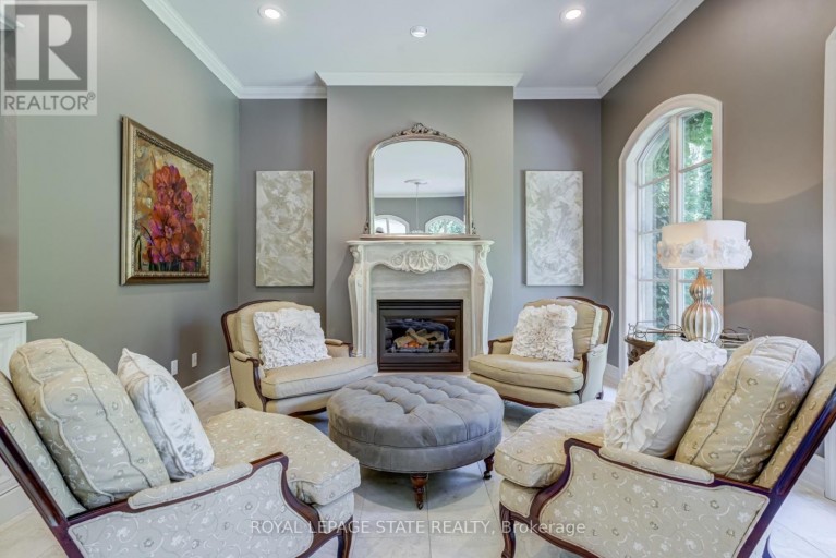21 HARRINGTON PLACE, Hamilton (Ancaster), Ontario, L9G4Z2