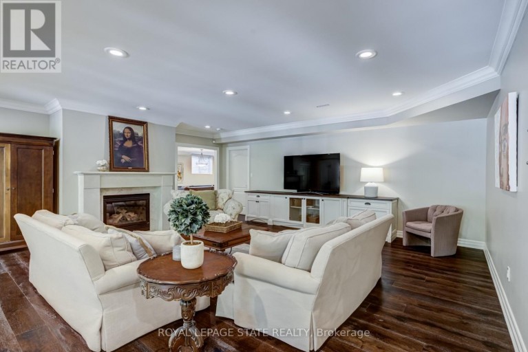 21 HARRINGTON PLACE, Hamilton (Ancaster), Ontario, L9G4Z2