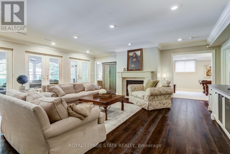 21 HARRINGTON PLACE, Hamilton (Ancaster), Ontario, L9G4Z2