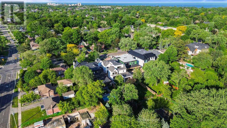 584 FOURTH LINE, Oakville (WO West), Ontario, L6L5A7