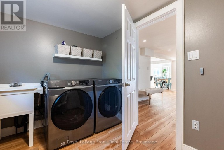 6254 RUSSELL STREET, Niagara Falls (Stamford), Ontario, L2J1P1