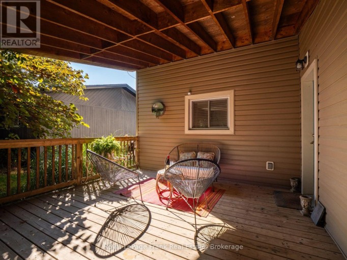 6254 RUSSELL STREET, Niagara Falls (Stamford), Ontario, L2J1P1