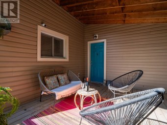6254 RUSSELL STREET Niagara Falls (Stamford) Ontario photo 4