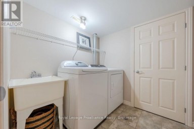 20 GRACEFIELD LANE Belleville (Belleville Ward) Ontario photo 43