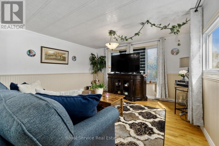 204 LYNN CRESCENT, Hamilton Township, Ontario, K9A4J7