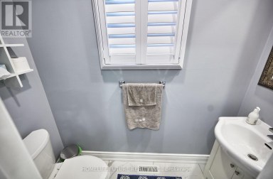 58 O'SHAUGHNESSY CRESCENT Barrie (Holly) Ontario photo 24