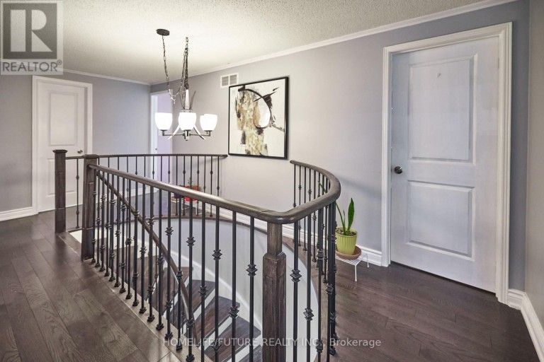 58 O'SHAUGHNESSY CRESCENT, Barrie (Holly), Ontario, L4N7L8