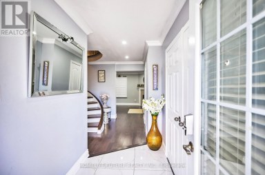 58 O'SHAUGHNESSY CRESCENT Barrie (Holly) Ontario photo 4