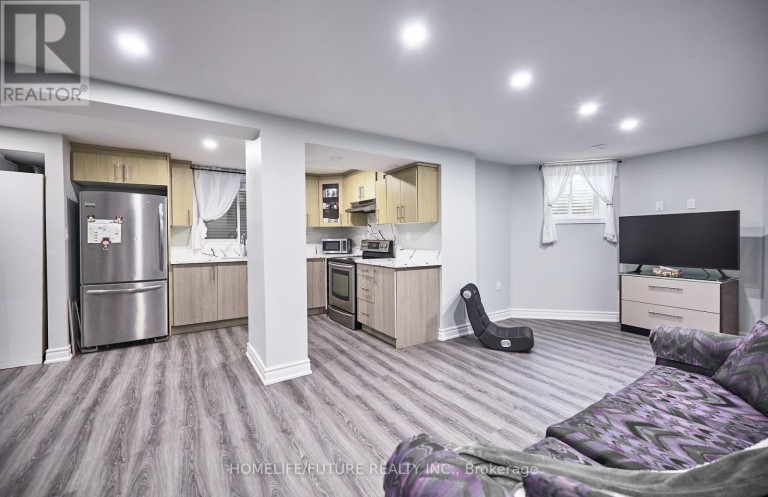 58 O'SHAUGHNESSY CRESCENT, Barrie (Holly), Ontario, L4N7L8