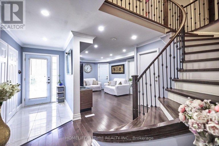 58 O'SHAUGHNESSY CRESCENT, Barrie (Holly), Ontario, L4N7L8
