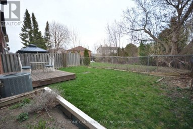 21 HALLEN ROAD Brampton (Fletcher's West) Ontario photo 38