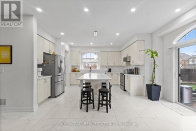 2 BAKERSFIELD ROAD Brampton (Vales of Castlemore) Ontario photo 11