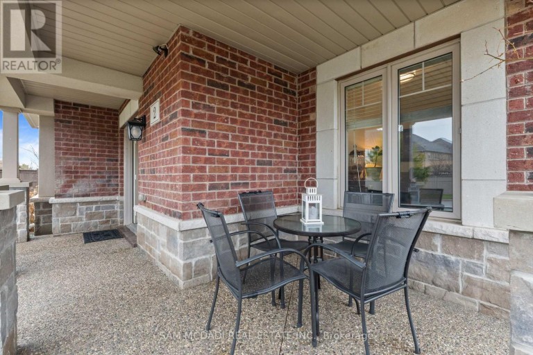 2 BAKERSFIELD ROAD, Brampton (Vales of Castlemore), Ontario, L6P2Z3