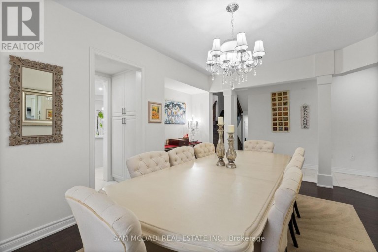 2 BAKERSFIELD ROAD, Brampton (Vales of Castlemore), Ontario, L6P2Z3