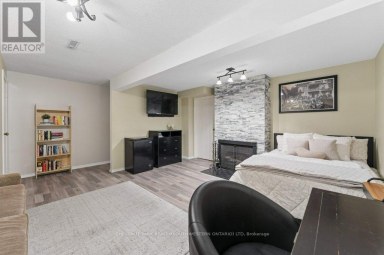 4 - 255 NORTHLAKE DRIVE Waterloo Ontario photo 27