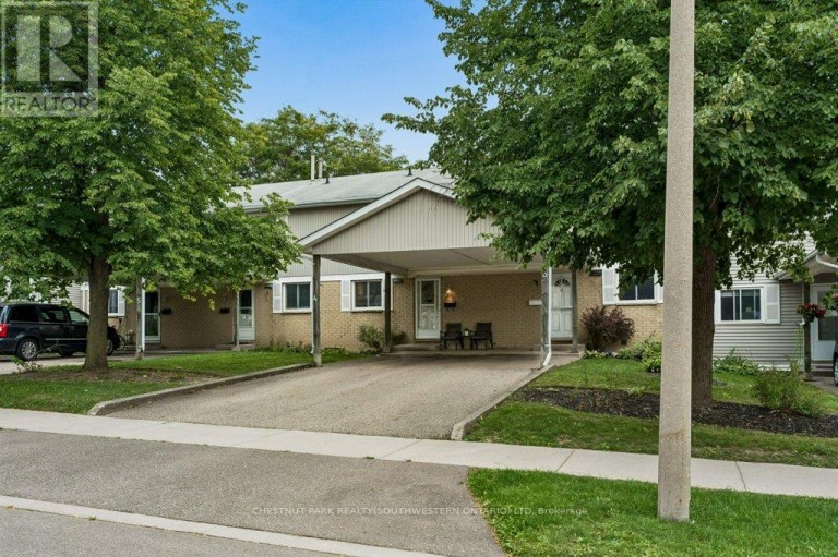 4 - 255 NORTHLAKE DRIVE, Waterloo, Ontario, N2V1Z2