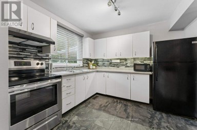 4 - 255 NORTHLAKE DRIVE Waterloo Ontario photo 9