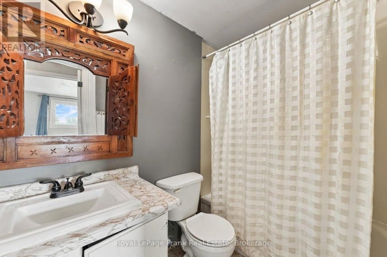 1317 PARK ROAD S, Oshawa (Lakeview), Ontario, L1J4K3