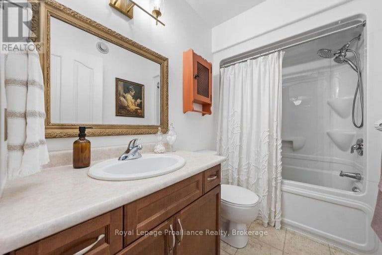 83 GAVEY STREET, Belleville (Thurlow Ward), Ontario, K8N4Z5