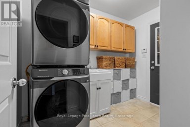 83 GAVEY STREET Belleville (Thurlow Ward) Ontario photo 32