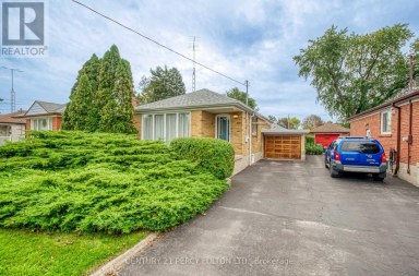 13 GRAYLEE AVENUE Toronto (Eglinton East) Ontario photo 1