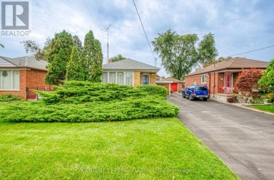 13 GRAYLEE AVENUE Toronto (Eglinton East) Ontario photo 2