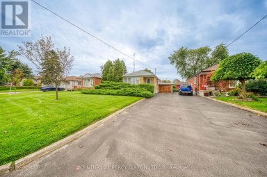 13 GRAYLEE AVENUE Toronto (Eglinton East) Ontario photo 3