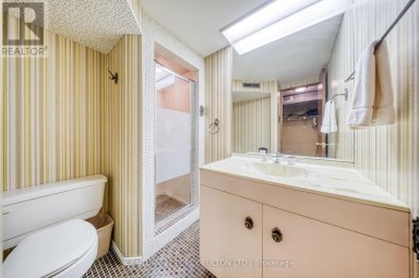 13 GRAYLEE AVENUE Toronto (Eglinton East) Ontario photo 30