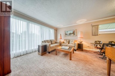 13 GRAYLEE AVENUE Toronto (Eglinton East) Ontario photo 6
