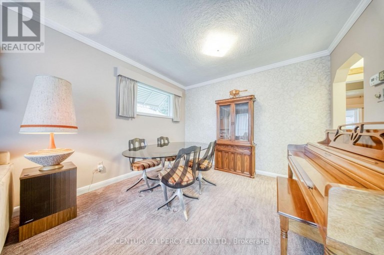 13 GRAYLEE AVENUE, Toronto (Eglinton East), Ontario, M1J1M5