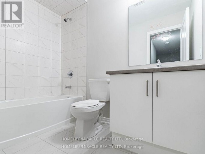 140 AQUASANTA CRESCENT, Hamilton (Ryckmans), Ontario, L9B0J8