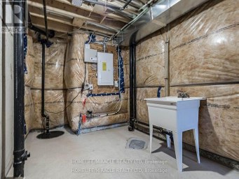 140 AQUASANTA CRESCENT Hamilton (Ryckmans) Ontario photo 34